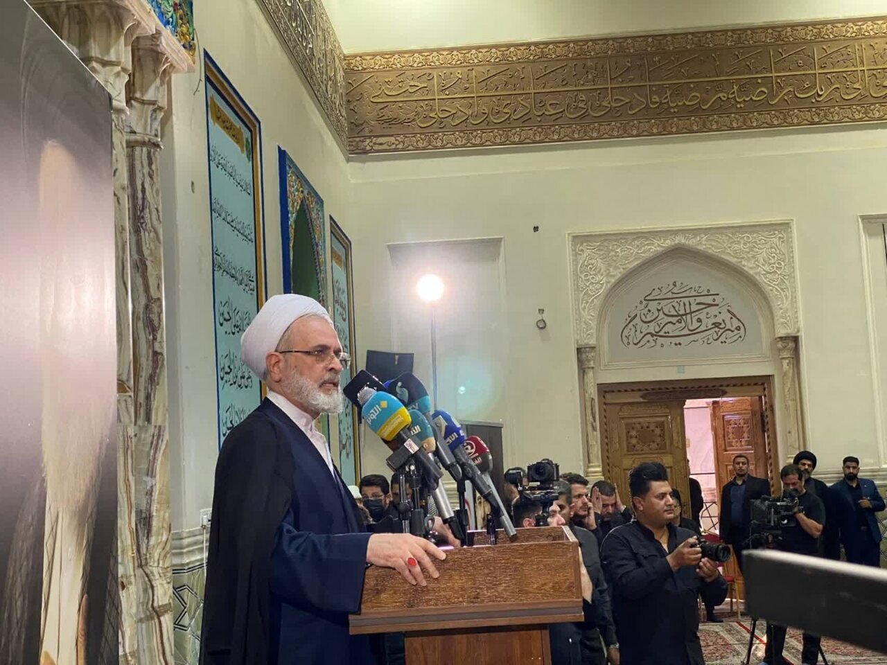در سفر به عراق صورت گرفت: تجلیل مدیر حوزه های علمیه از تدبیر ارزنده عتبه علویه در تشییع تاریخی امام شهید