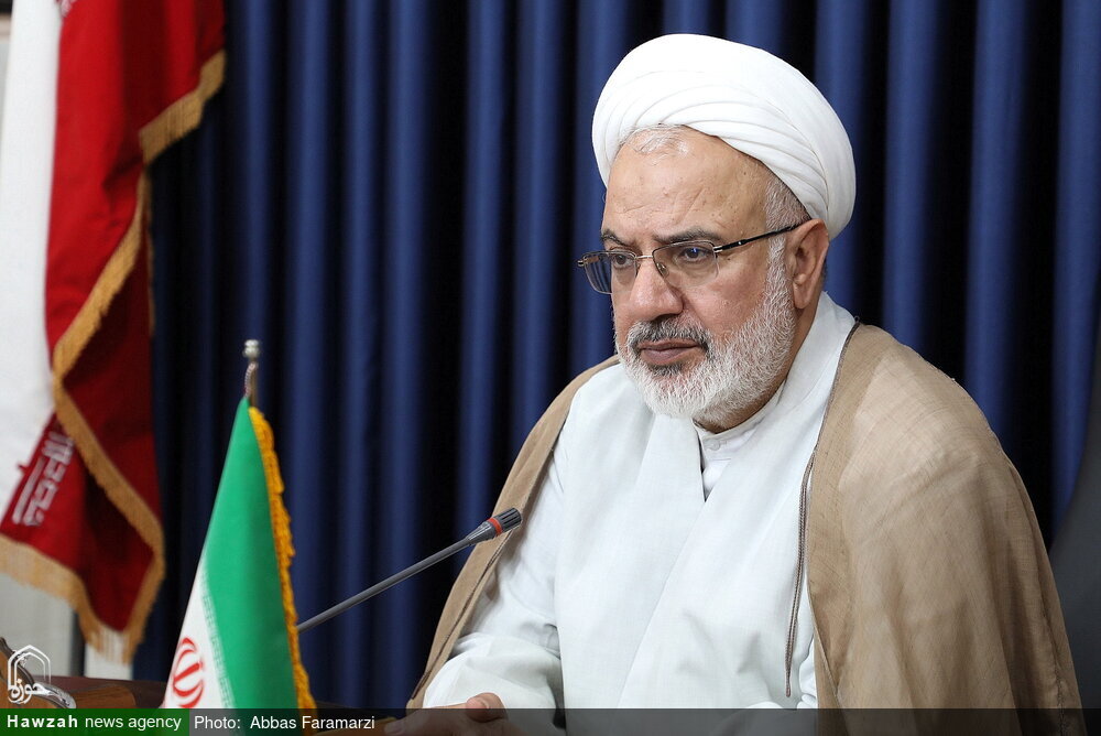 مسئول حوزه مدیریت حوزه‌های علمیه: آثار و برکات حوزه علمیه قم در تمامی نقاط جهان ملموس است