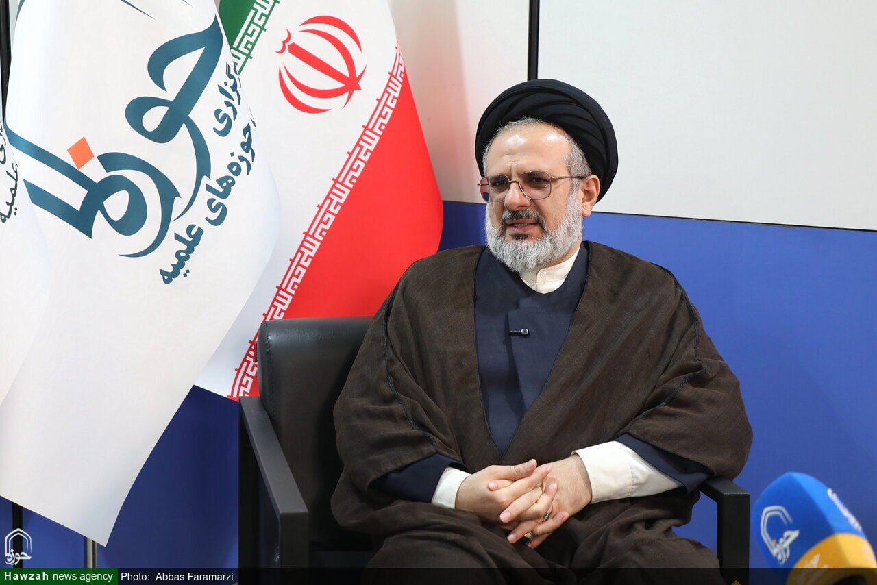معاون امور بین‌الملل حوزه‌های علمیه: بین‌المللی‌سازی همه ارکان حوزه‌های علمیه در دستور کار است / بهره‌گیری گسترده از فناوری‌های نوین و هوش مصنوعی