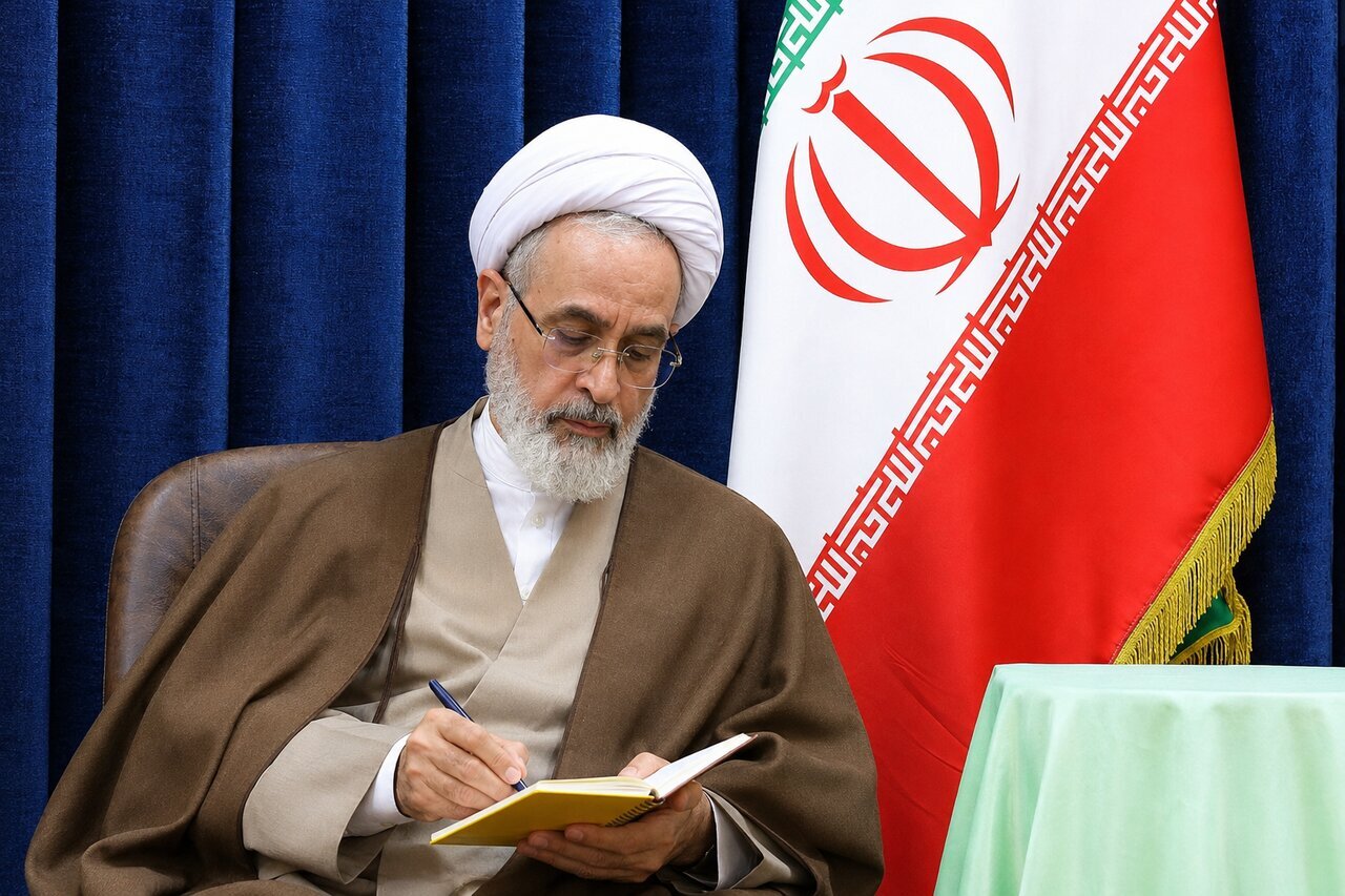 پیام آیت الله اعرافی به دبیرکل حزب‌الله لبنان: سید حسن نصرالله یک حقیقت جاودانه دنیای اسلام و مکتب حیات‌بخش است/وحدت ساحات، حقیقتی راهبردی/ حوزه های علمیه با همه توان در کنار شما ایستاده‌اند