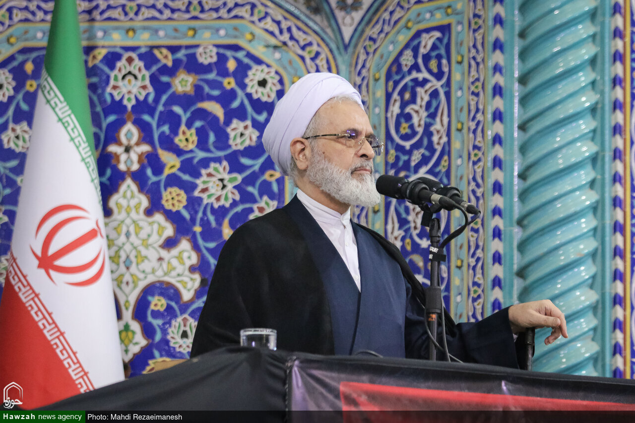 آیت الله اعرافی درخطبه های نماز جمعه قم: در صورت حماقت دشمنان، برگ‌های جدیدی رو خواهیم کرد / ملت‌های مسلمان به حساب حکام خائن عرب خواهند رسید